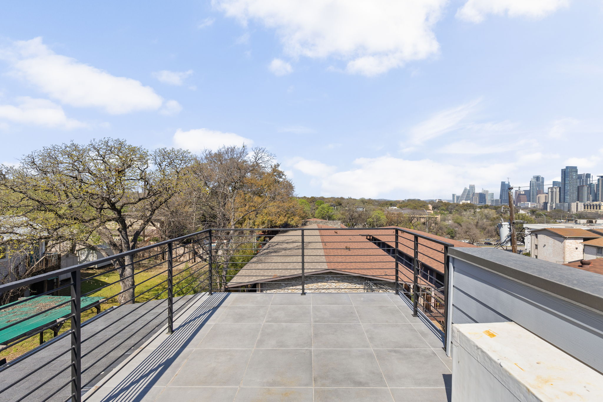 1402 Summit Street, Unit B Austin, TX 78741 - Photo 31 of 36