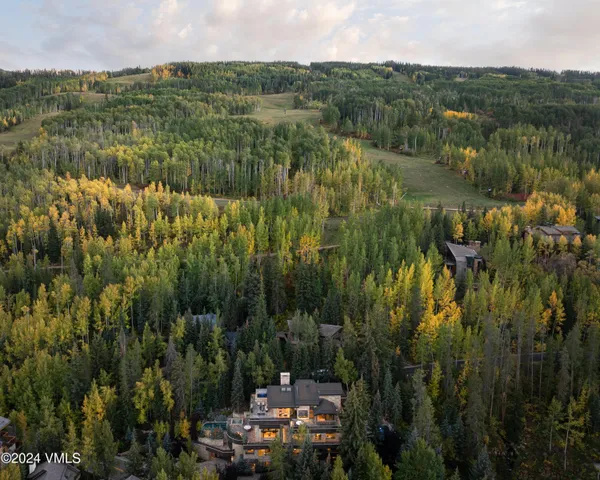 $42,000,000 | 100 Vail Road, Vail, CO 81657