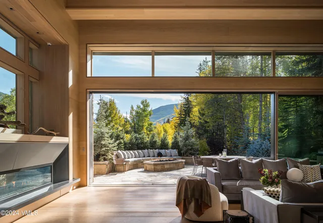 $42,000,000 | 100 Vail Road, Vail, CO 81657