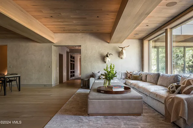 $42,000,000 | 100 Vail Road, Vail, CO 81657