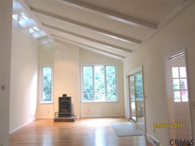 101 Devon Road Bethlehem, NY 12054 - Photo 3 of 15 Photo 3