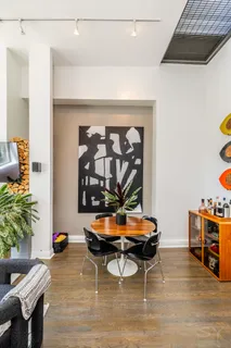 $350,000 | 2343 North Greenview Avenue, Unit 211, Chicago, IL 60614