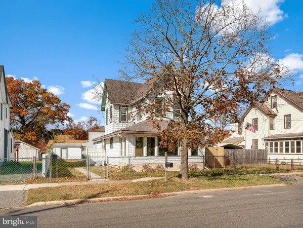 $2,800 | 860 Pennsylvania Avenue, Delanco, NJ 08075