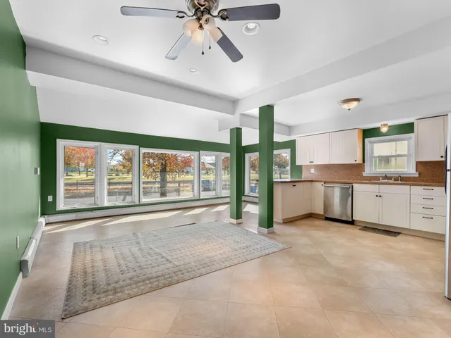 $2,900 | 860 Pennsylvania Avenue, Delanco, NJ 08075