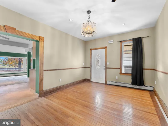 $2,900 | 860 Pennsylvania Avenue, Delanco, NJ 08075