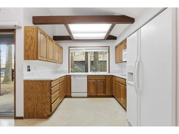 $530,000 | 7250 Southwest 28th Court, Beaverton, OR 97008