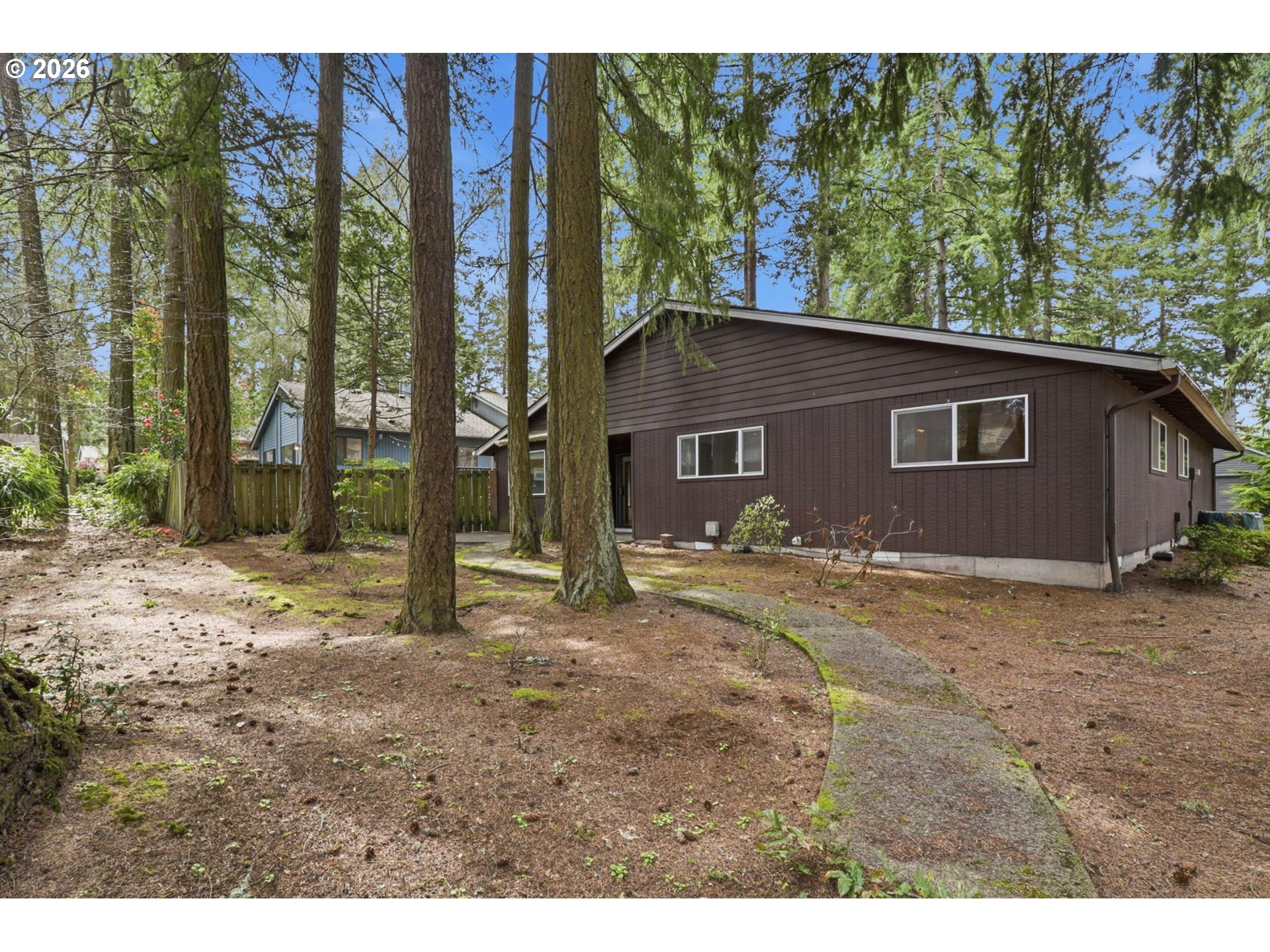 7250 Southwest 28th Court Beaverton, OR 97008 - Photo 39 of 45 a view of outdoor space and yard