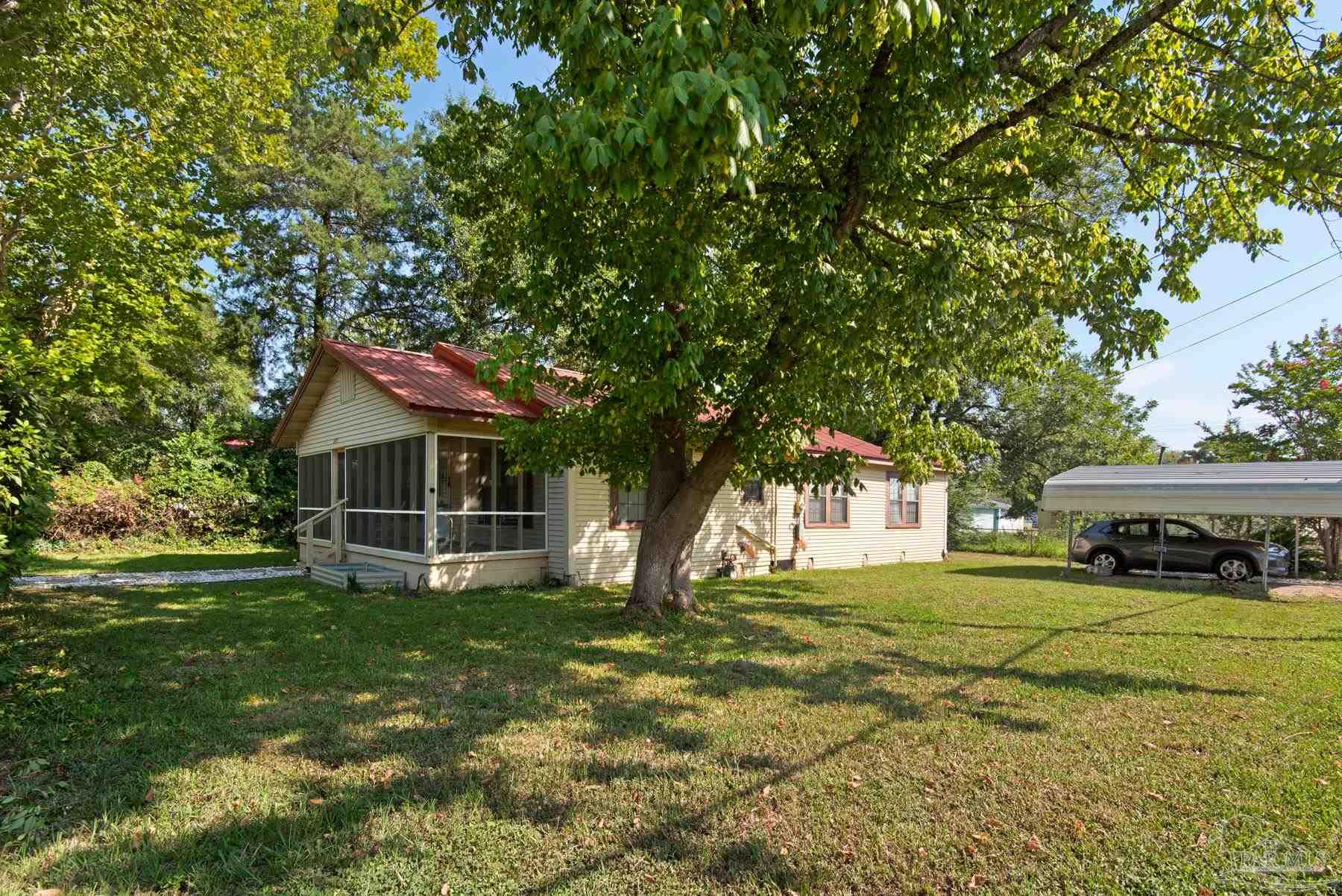 597 South Wilson Street Crestview, FL 32536 - Photo 27 of 30