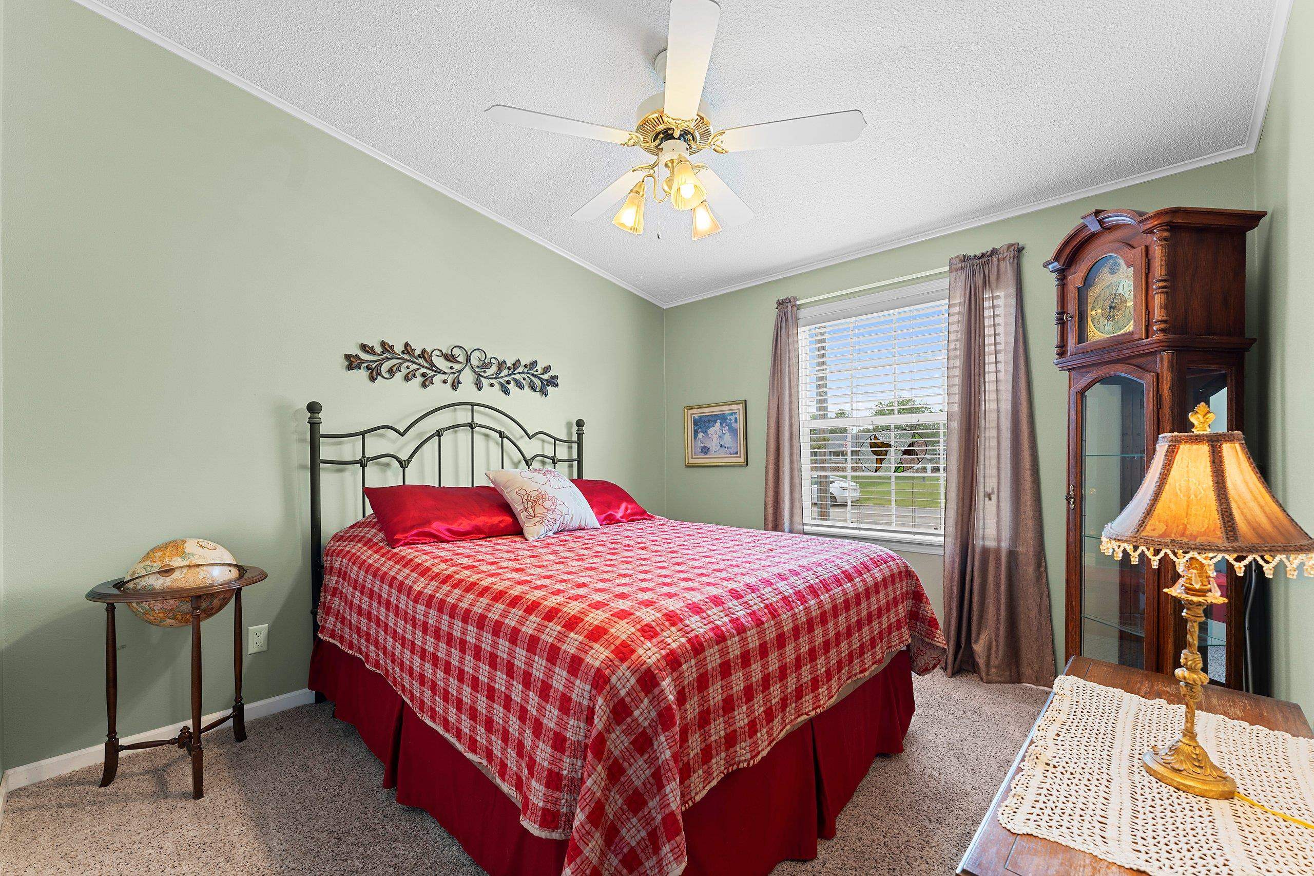 104 West Baehr Street Cecil, WI 54111 - Photo 25 of 64