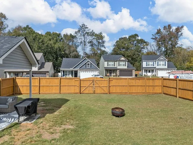 $295,000 | 203 Minnie Crain Drive, Inman, SC 29349