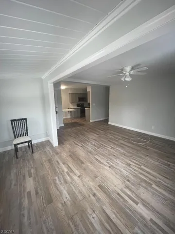 $1,950 | 158 Highway 10, Unit 1, Succasunna, NJ 07876