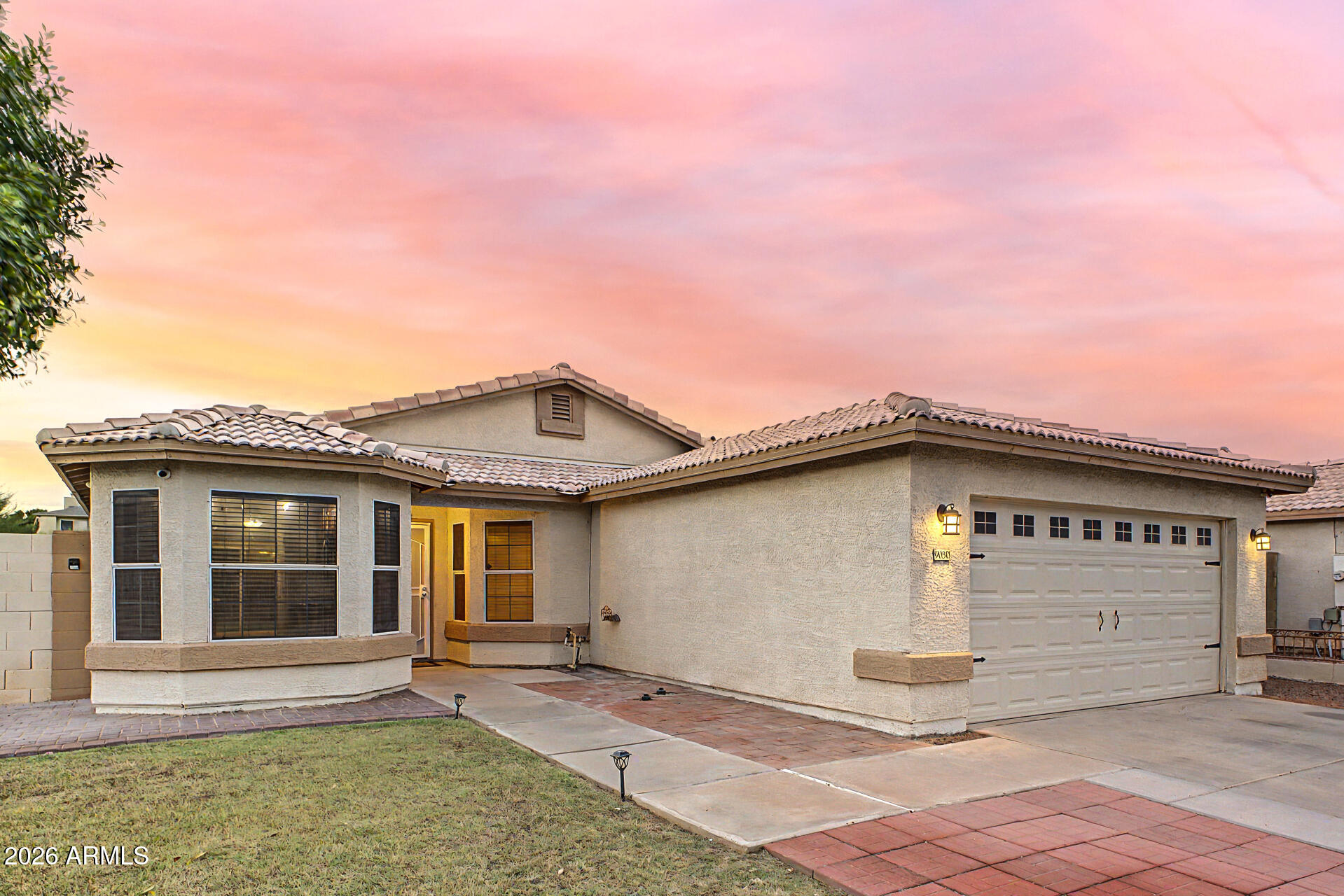 9050 West Monte Vista Road Phoenix, AZ 85037 - Photo 4 of 44