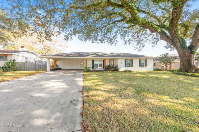 $375,000 | 113 Charles Read Avenue, Lafayette, LA 70503