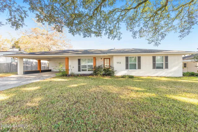 $375,000 | 113 Charles Read Avenue, Lafayette, LA 70503