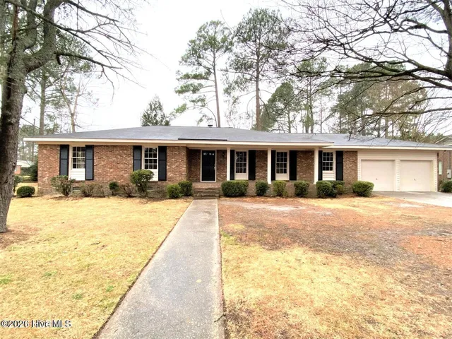 $1,850 | 2012 Sherwood Drive, Greenville, NC 27858