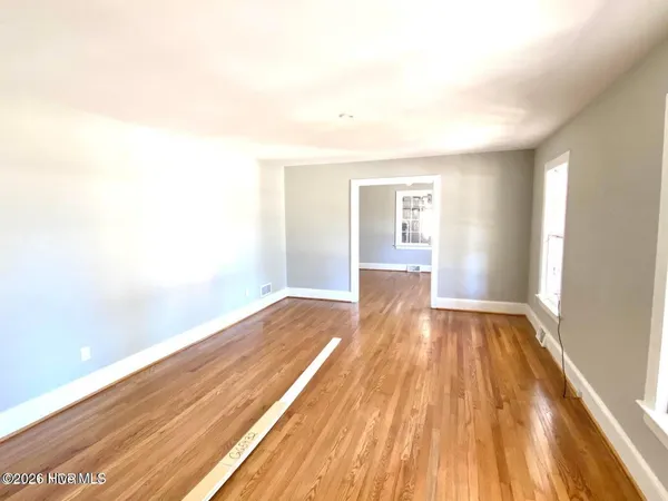 $1,800 | 2012 Sherwood Drive, Greenville, NC 27858