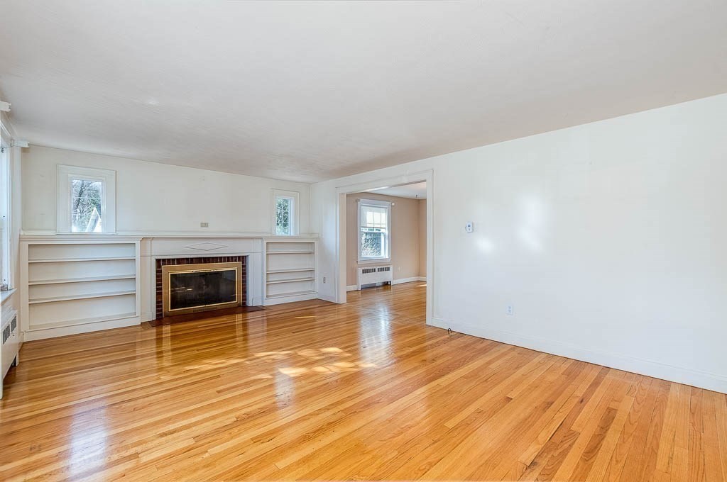 4 Hillside Road Dedham, MA 02026 - Photo 8 of 39 Gallery Image 8