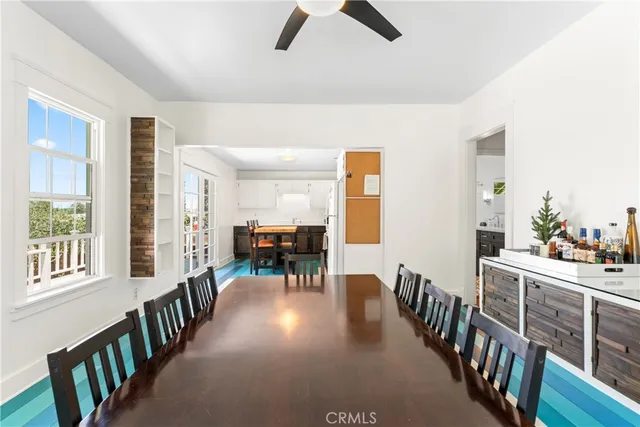 a view of livingroom with furniture and windows