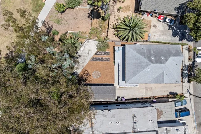 $799,900 | 976 North Loma Vista Drive, Long Beach, CA 90813