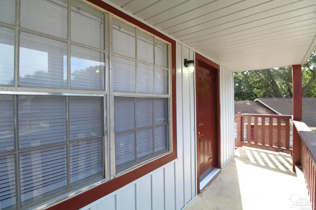 $950 | 10151 Guidy Lane, Unit B2, Pensacola, FL 32514