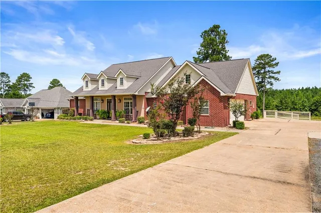 $364,999 | 136 James Drive, Leesville, LA 71446