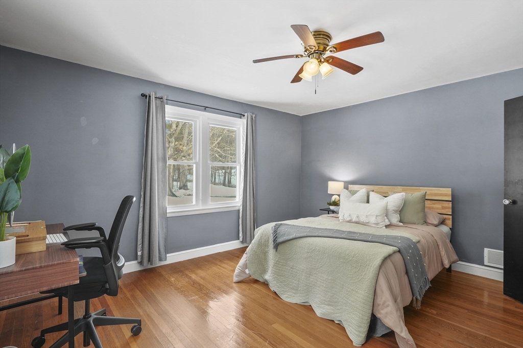 184 Whitman Road Groton, MA 01450 - Photo 14 of 33