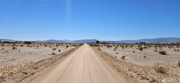 $14,000 | 3017 Shadow Mountain Road, Twentynine Palms, CA 92277