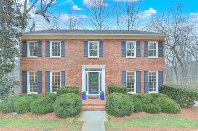 $675,000 | 8155 Willow Tree Way, Alpharetta, GA 30005