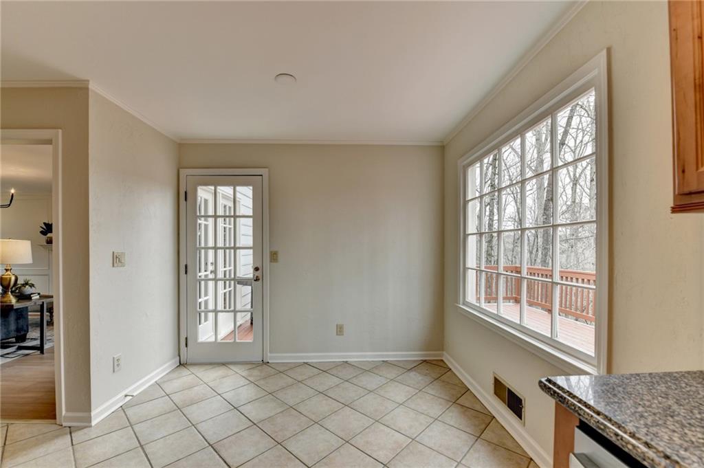 8155 Willow Tree Way Alpharetta, GA 30005 - Photo 20 of 39