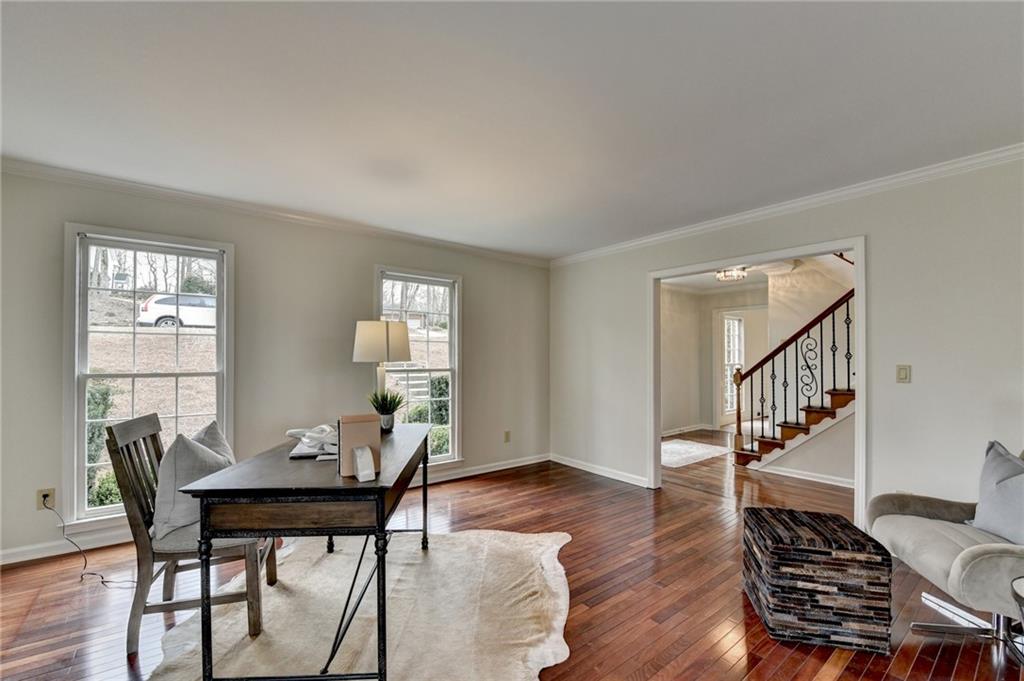 8155 Willow Tree Way Alpharetta, GA 30005 - Photo 9 of 39