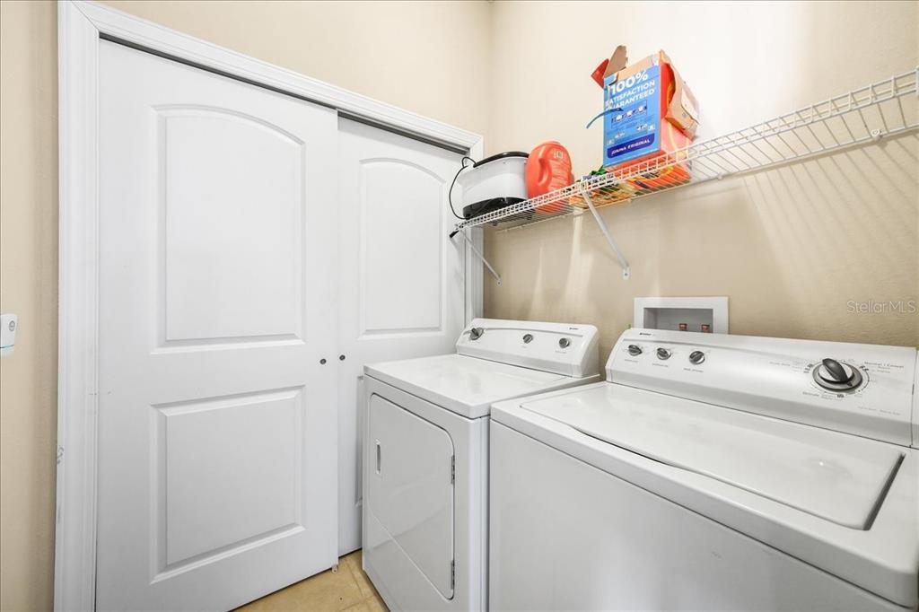 230 Southwest 2nd Avenue, Unit 207 Gainesville, FL 32601 - Photo 19 of 25 a utility room with dryer and washer