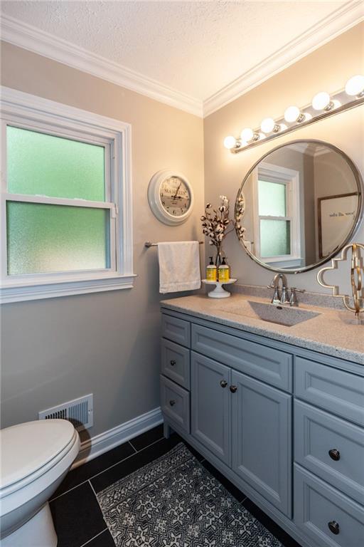 1102 Ridge Road Carmel, IN 46033 - Photo 16 of 35 Gallery Image 16
