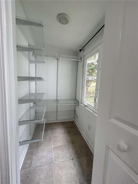 2981 Lowrance Drive Decatur, GA 30033 - Photo 20 of 30