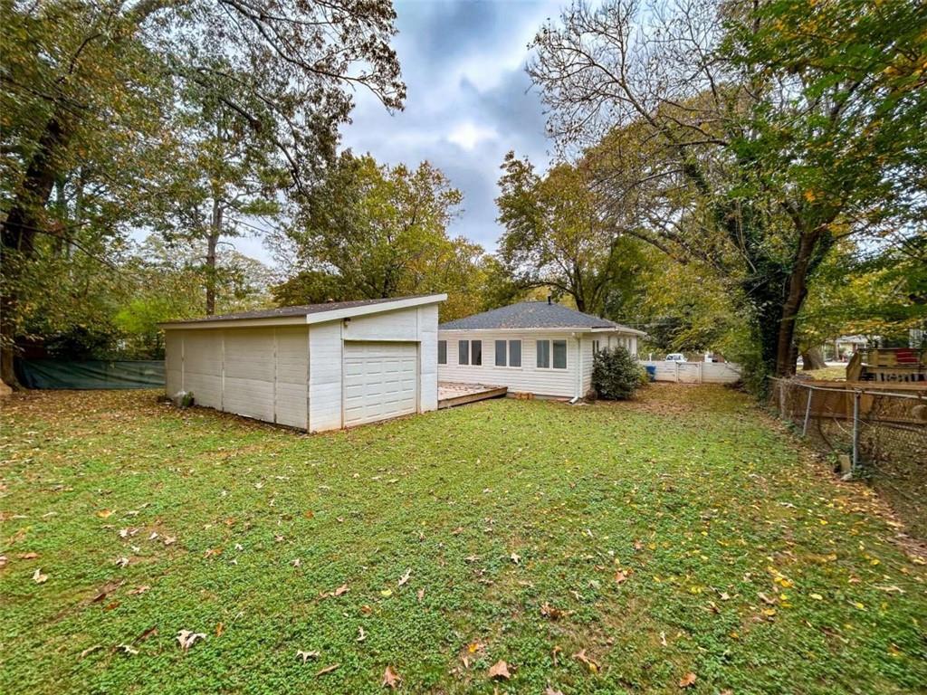 2981 Lowrance Drive Decatur, GA 30033 - Photo 28 of 30