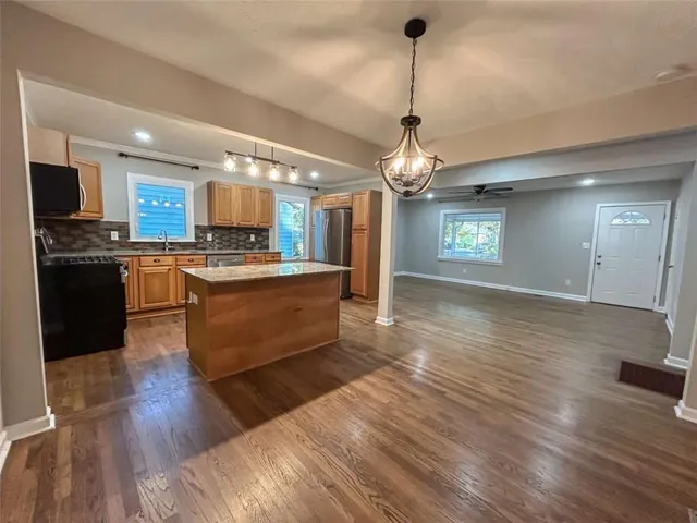 $2,600 | 2981 Lowrance Drive, Decatur, GA 30033