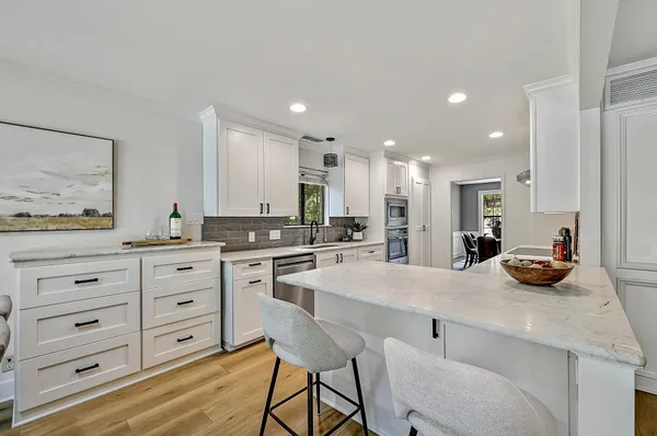 $1,200,000 | 11105 Wintergreen Hill, Austin, TX 78750