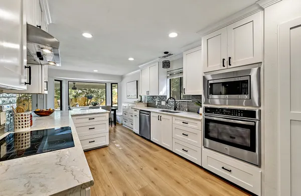 $1,200,000 | 11105 Wintergreen Hill, Austin, TX 78750