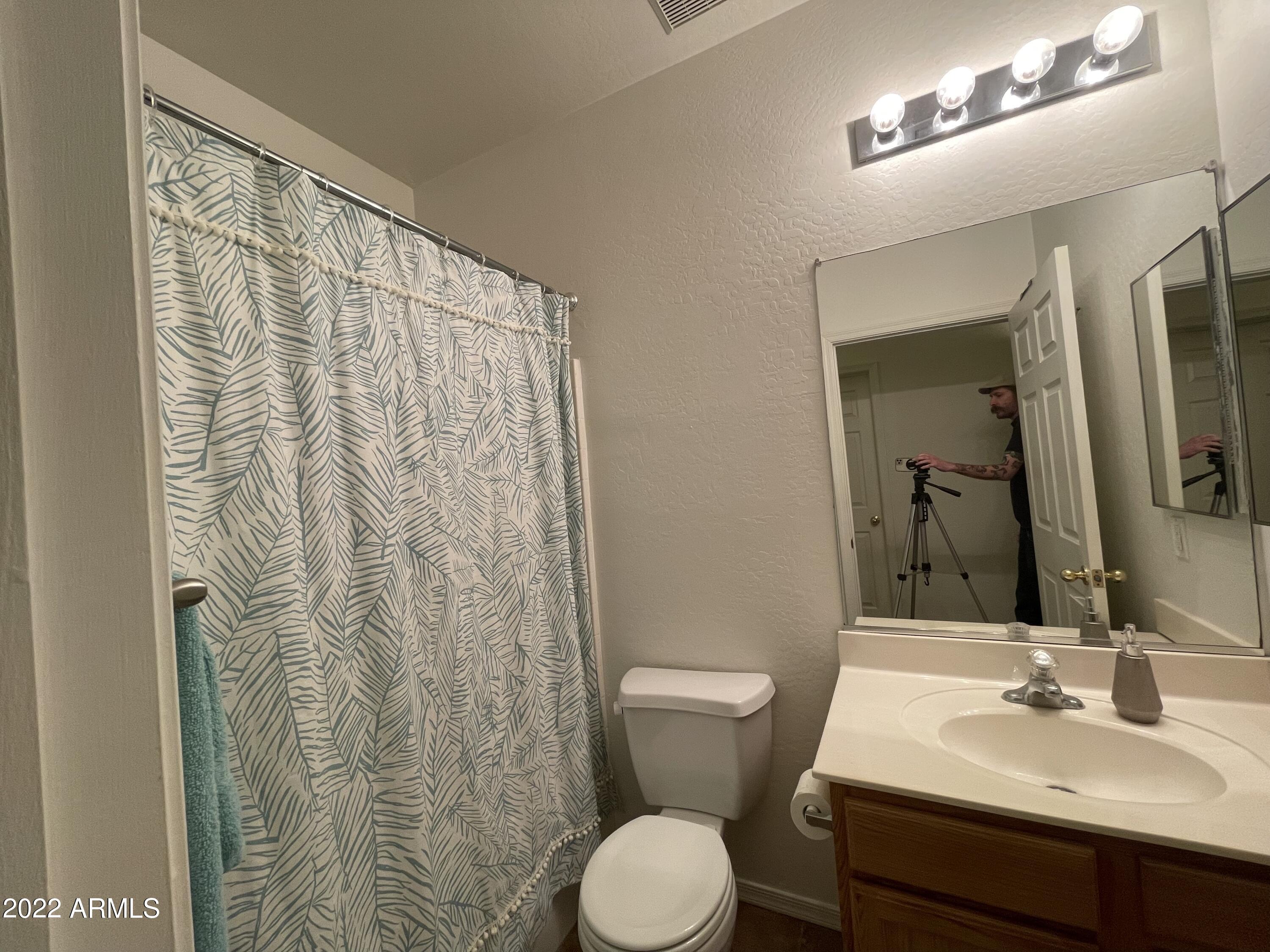 525 North Miller Road, Unit 123 Scottsdale, AZ 85257 - Photo 7 of 16 IMG_5450