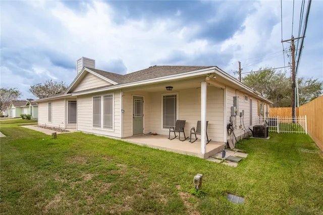 $245,000 | 5642 Lipes Boulevard, Unit 21, Corpus Christi, TX 78414