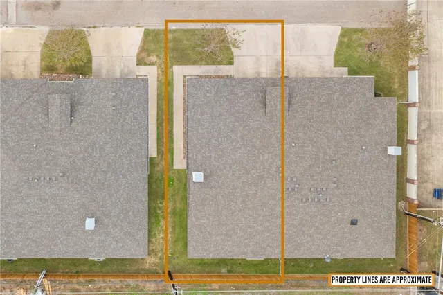 $245,000 | 5642 Lipes Boulevard, Unit 21, Corpus Christi, TX 78414