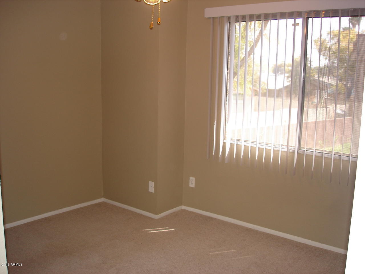 4012 West Wonderview Road Phoenix, AZ 85019 - Photo 6 of 26 DSC06083