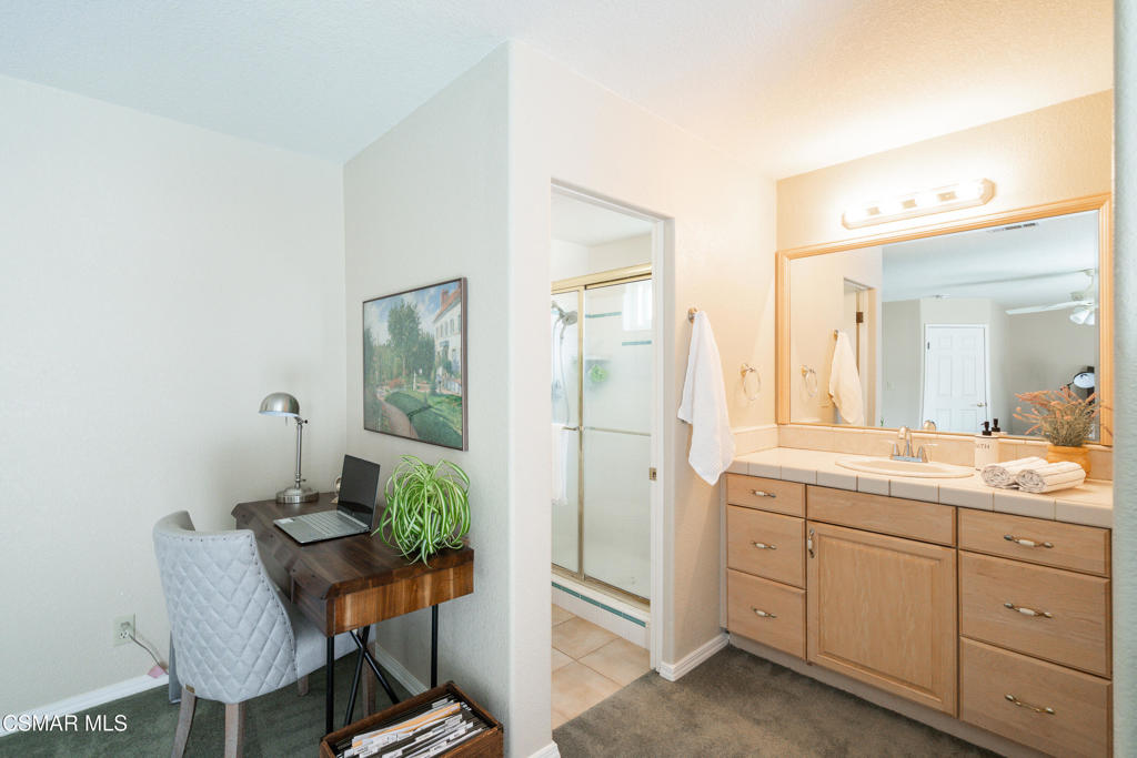 2362 Medina Avenue Simi Valley, CA 93063 - Photo 33 of 47