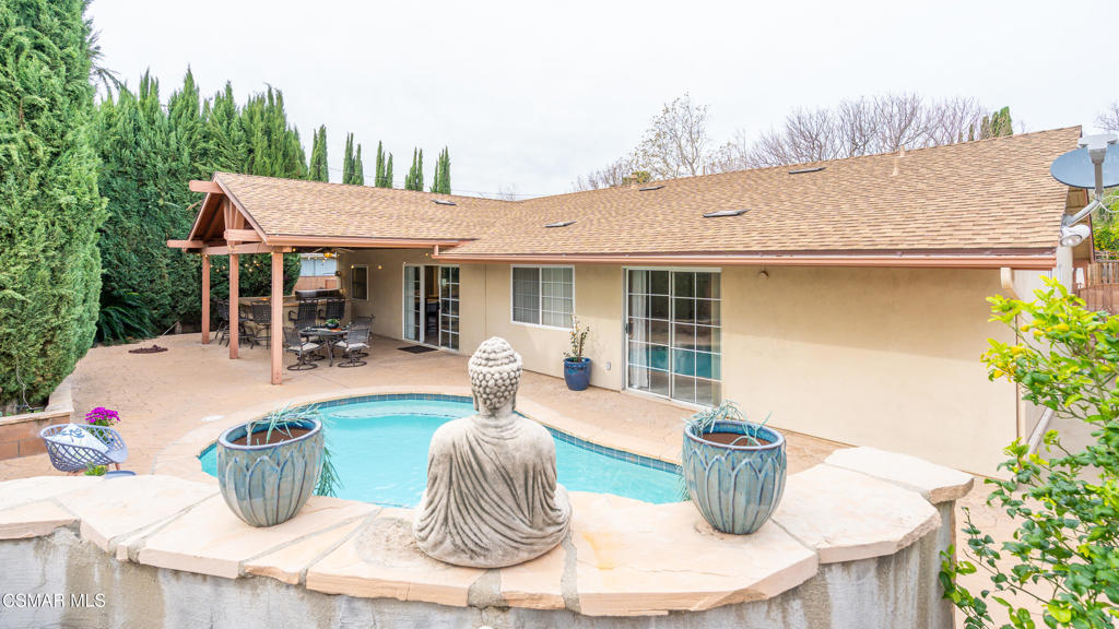 2362 Medina Avenue Simi Valley, CA 93063 - Photo 41 of 47