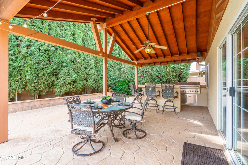 2362 Medina Avenue Simi Valley, CA 93063 - Photo 7 of 47