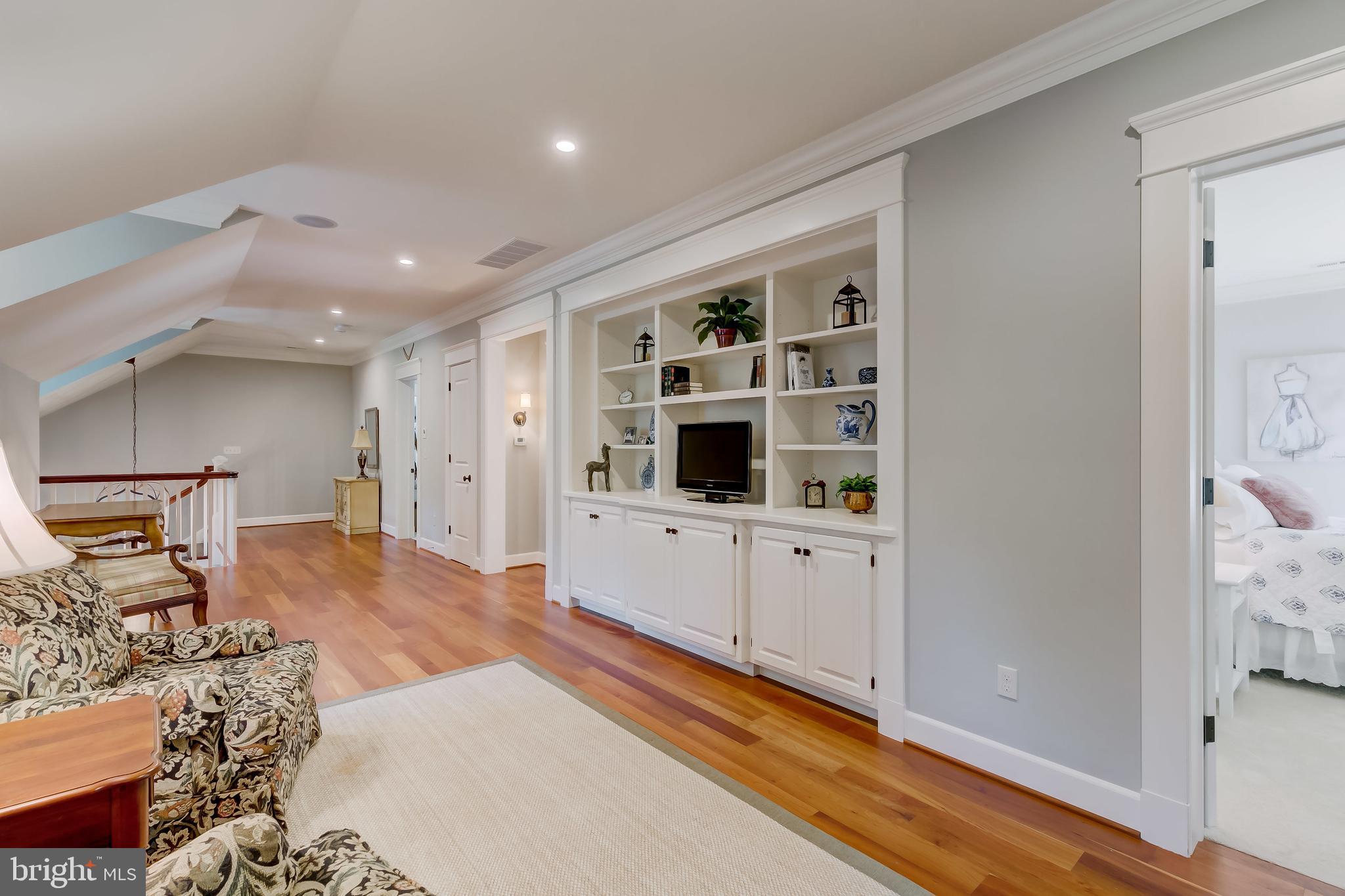16650 Remare Road Monkton, MD 21111 - Photo 33 of 63 2nd Floor Sitting Hall/Loft