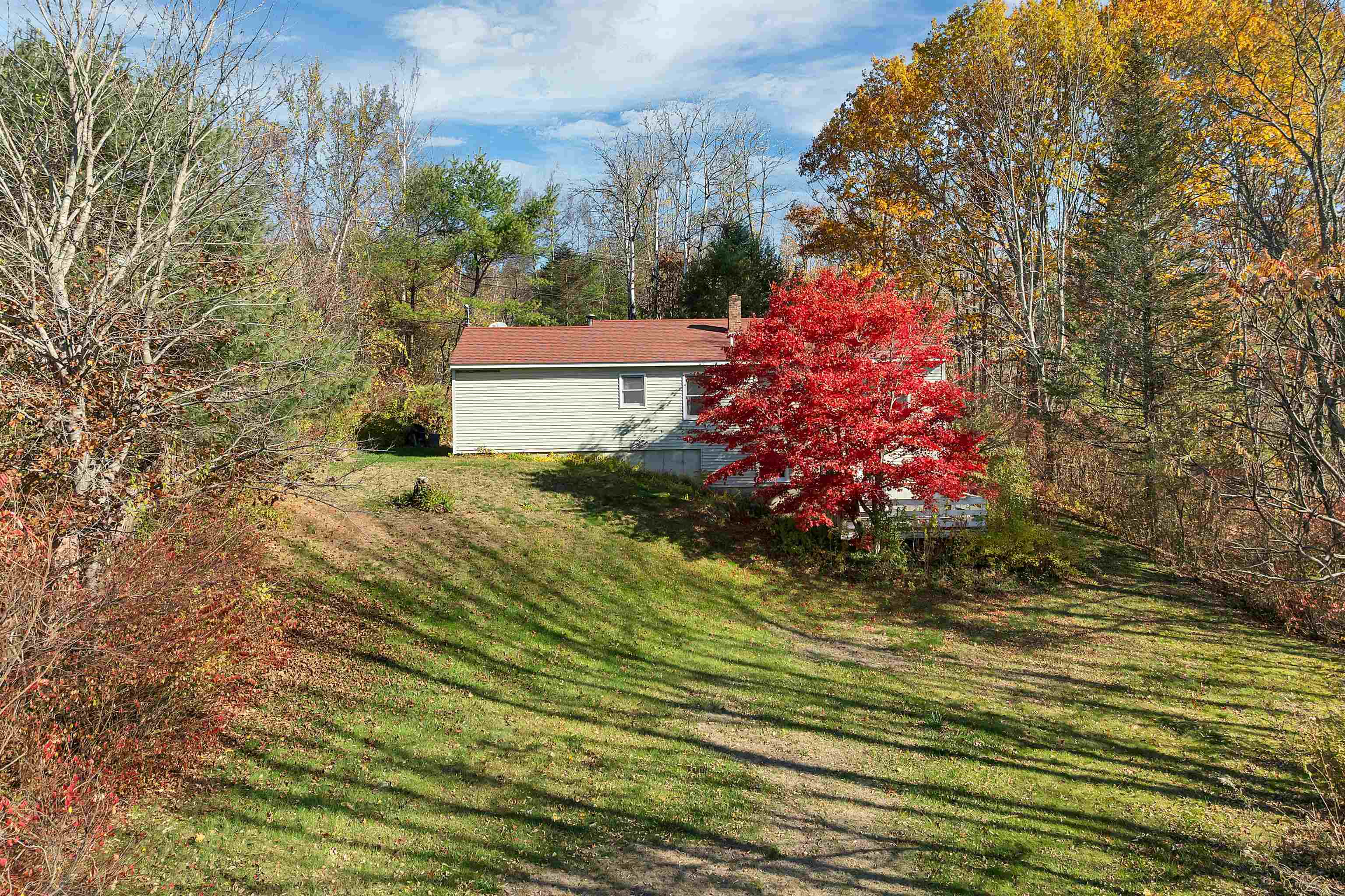 65 Corliss Hill Road Meredith, NH 03253 - Photo 4 of 26