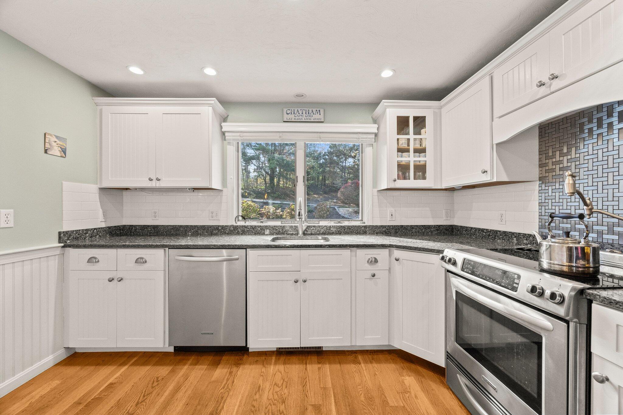 20 Spring Hill Road North Chatham, MA 02650 - Photo 11 of 34 18-web-or-mls-20-spring-hill-rd