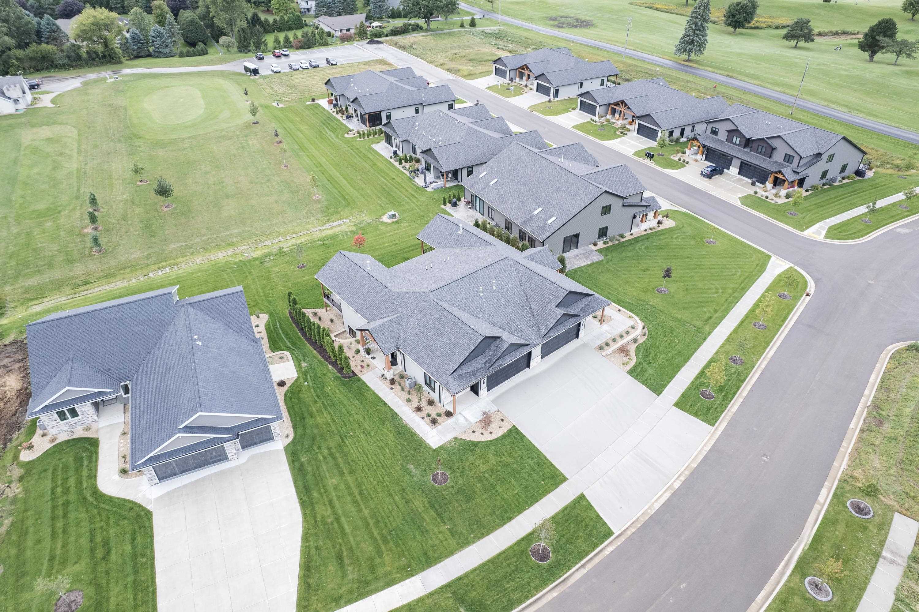 341 Rdg Vw Drive, Unit 17 Milton, WI 53563 - Photo 11 of 47 Gallery Image 11