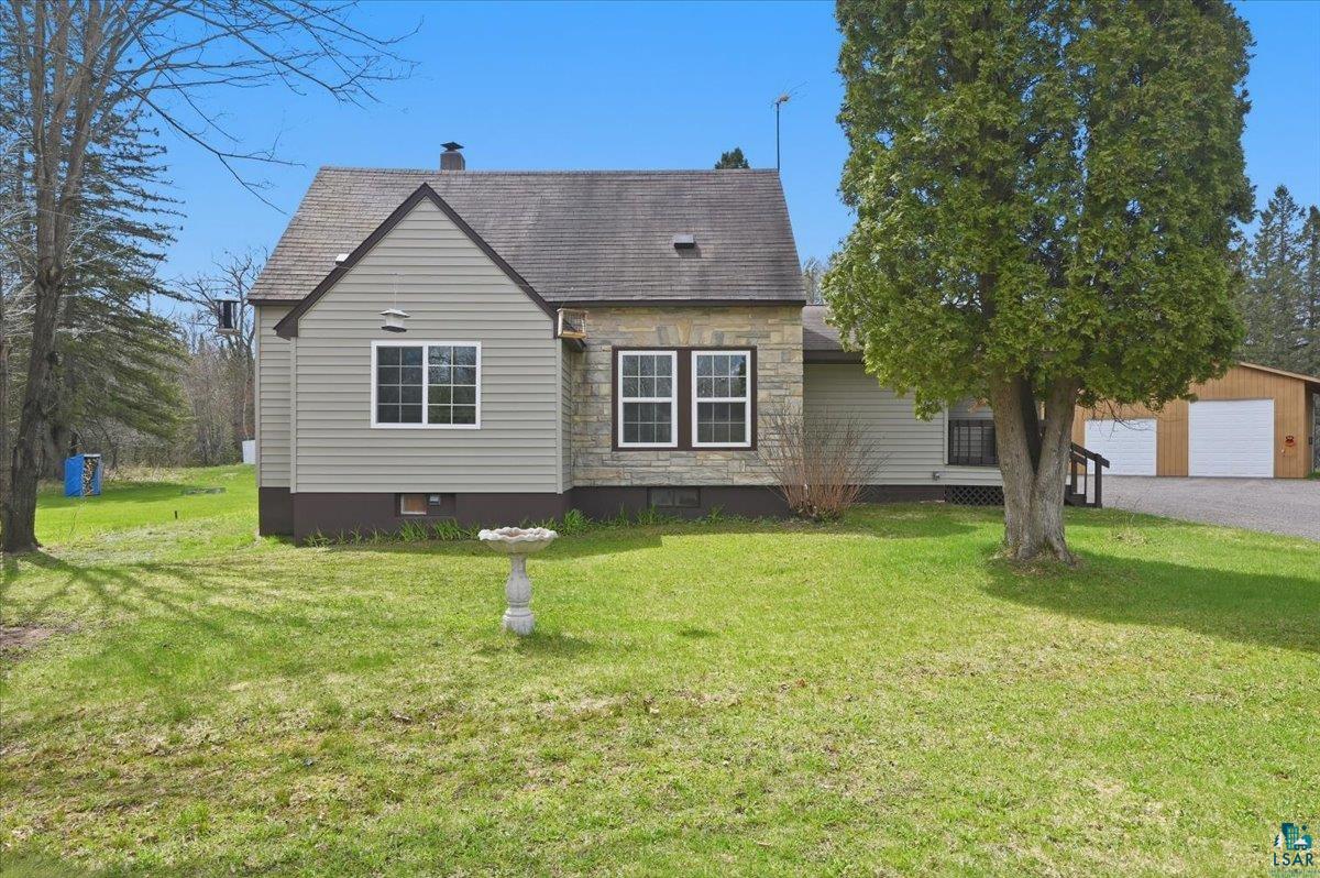 4304 East County Rd B Superior, WI 54880 - Photo 2 of 42