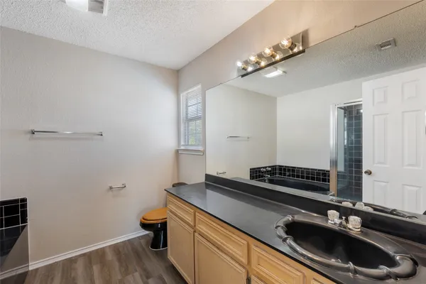 $1,800 | 1717 Parkfield Cove, Round Rock, TX 78664